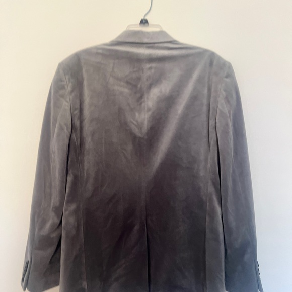 Velvet Express Coat - Picture 2 of 2